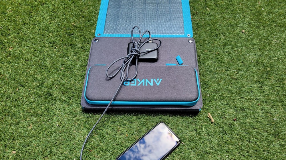 Anker 515 solar panel charging a phone